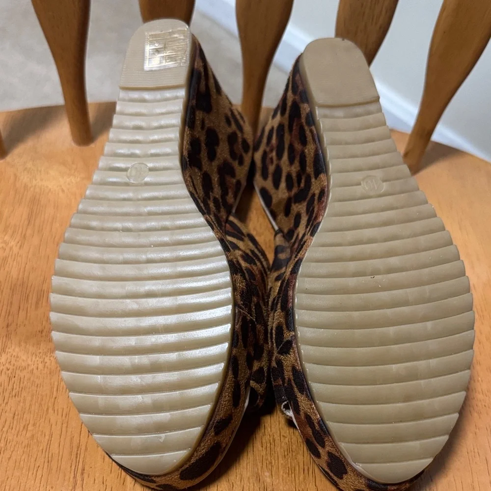 Leopard Print Slide Sandals - Brown - Picture 3 of 3